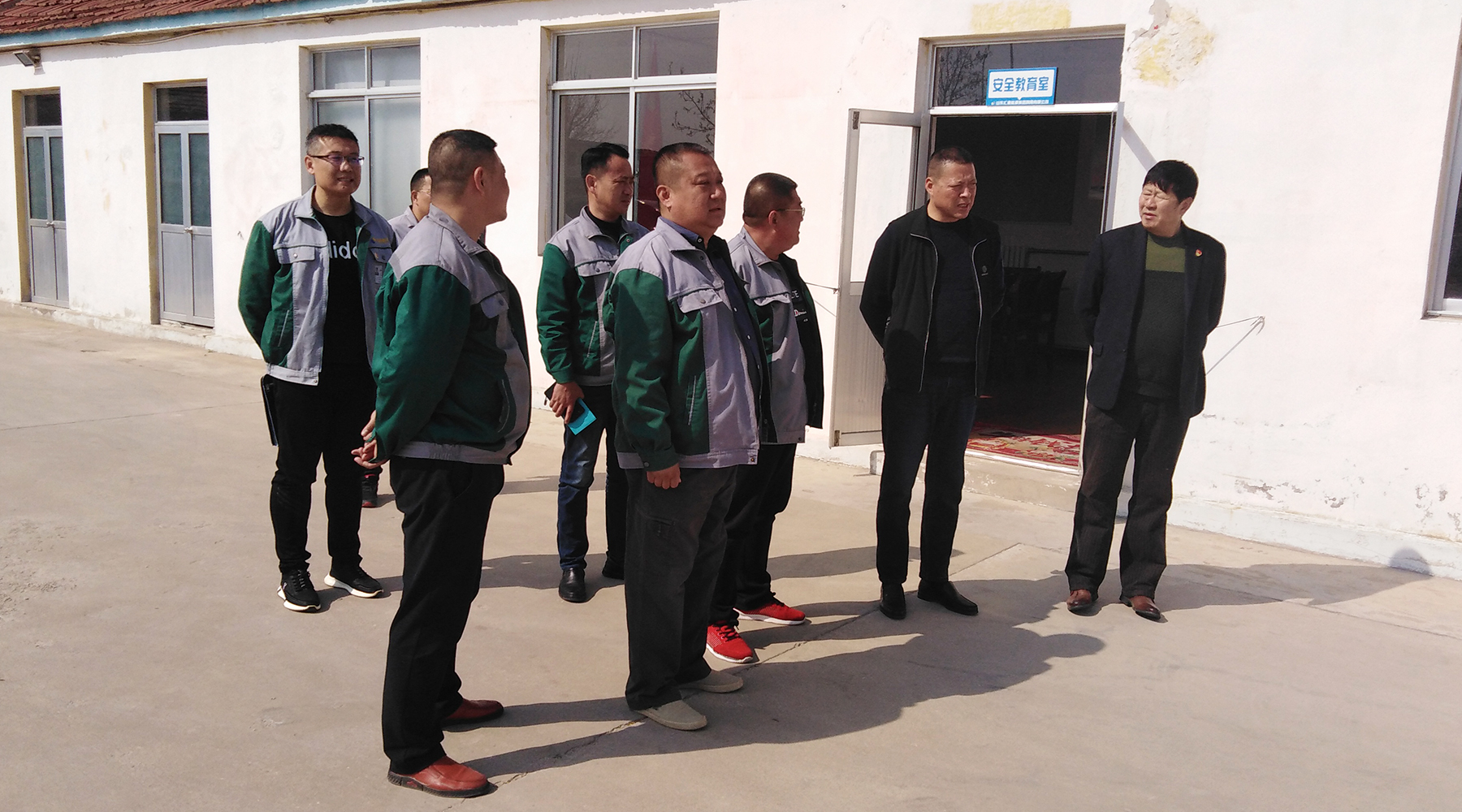 607e3f7aa4238.jpg 333.jpg